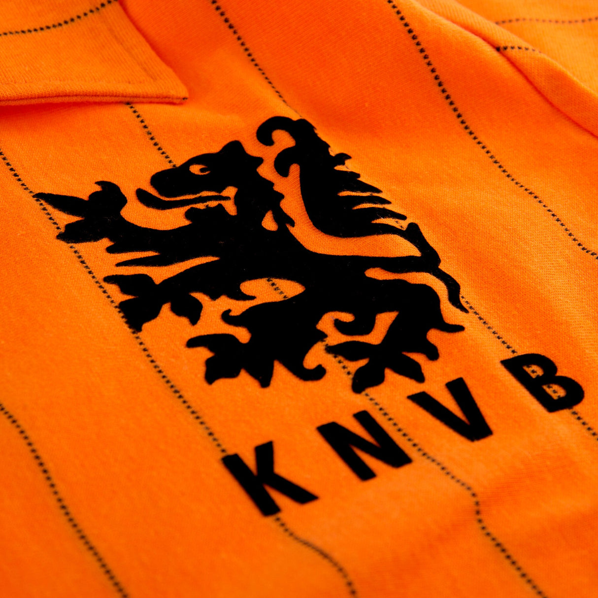 Holland 1983 Retro Football Shirt - Kit Captain